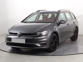 Volkswagen Golf - 2020