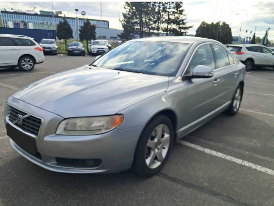 Volvo S80