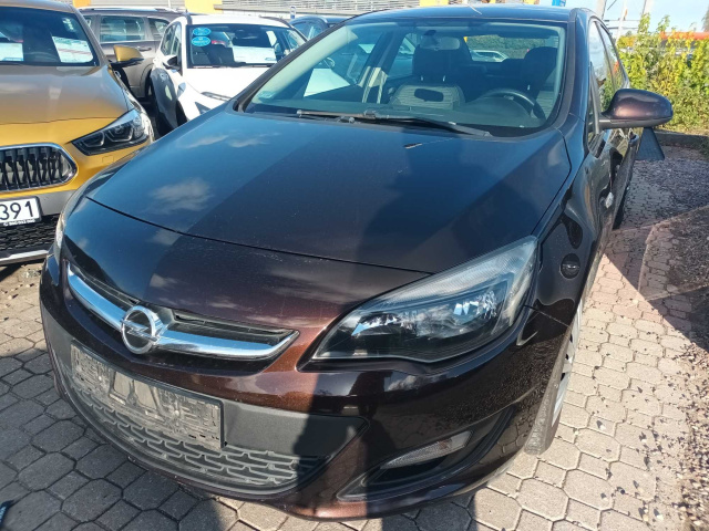 Opel Astra 2016