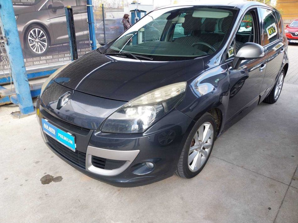 Renault Scenic - 2012