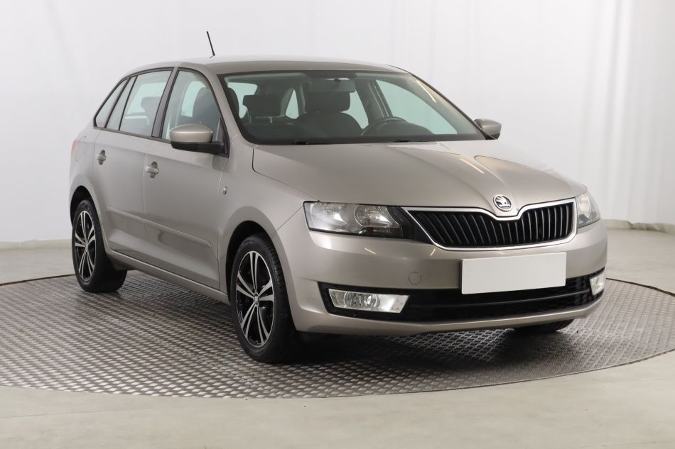 Skoda Rapid Spaceback - 2014