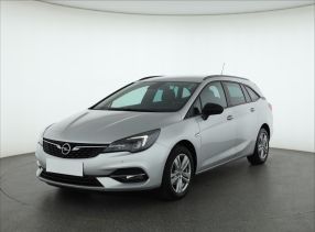 Opel Astra - 2021