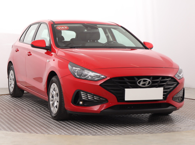 Hyundai i30, 2022