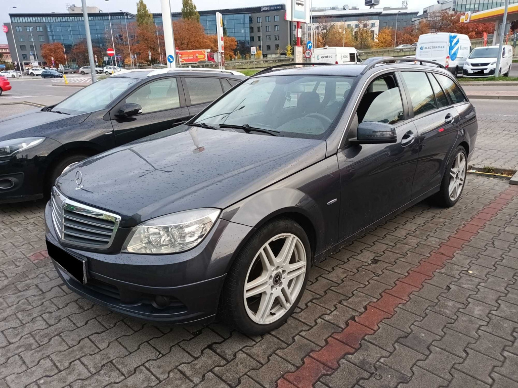 Mercedes-Benz C