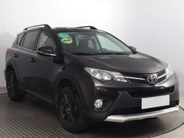 Toyota RAV4 2015