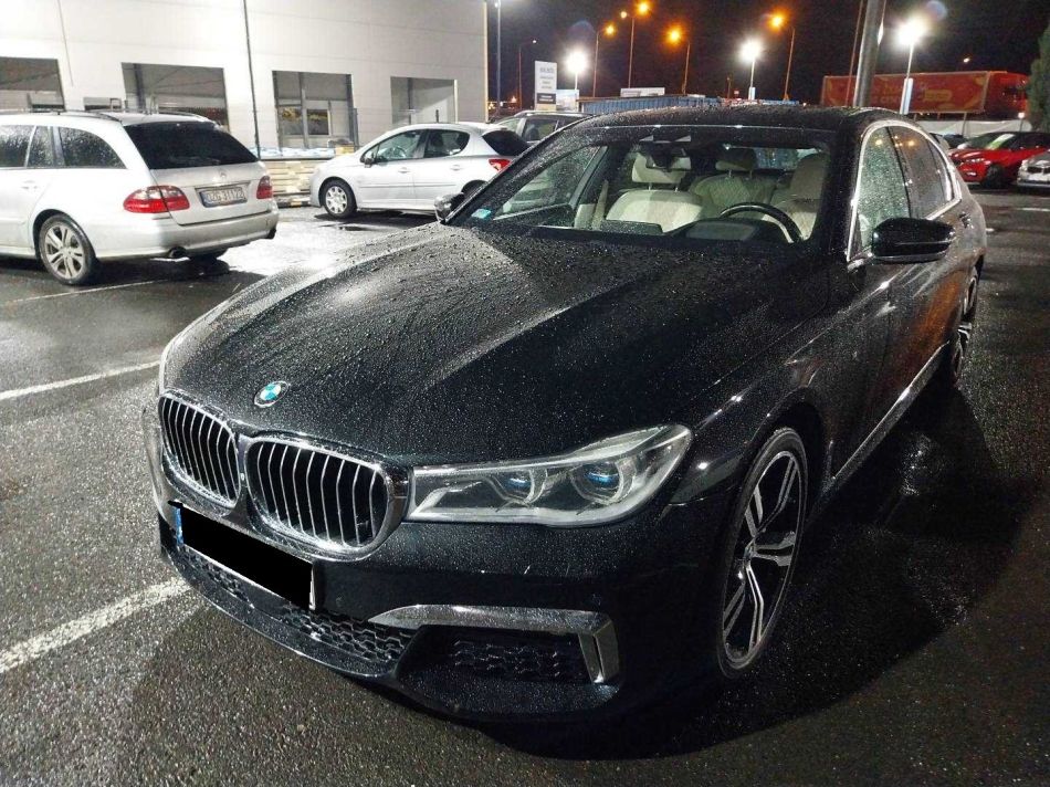 BMW 7 - 2016