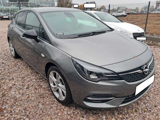 Opel Astra 2021