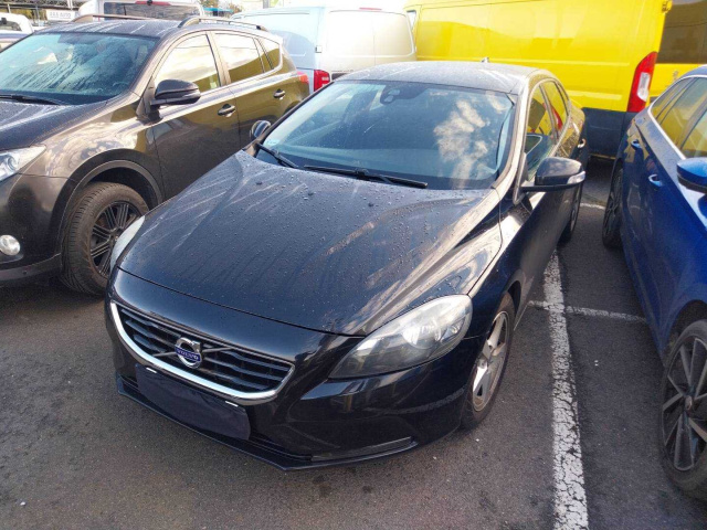 Volvo V40 2013