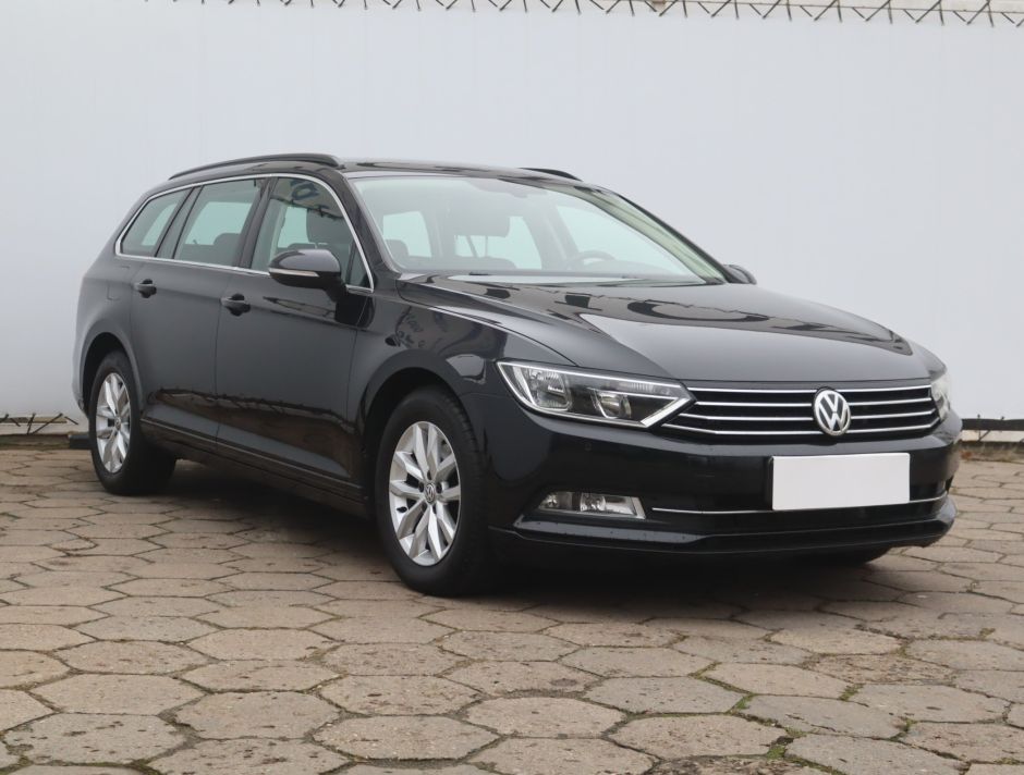 Volkswagen Passat - 2016