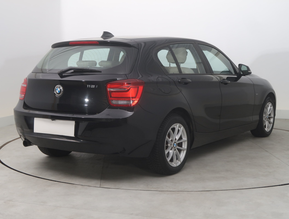 BMW 1