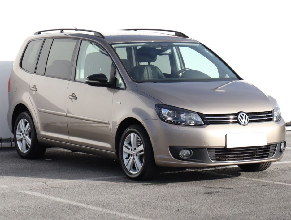 Volkswagen Touran - 2012
