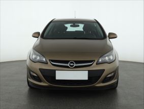 Opel Astra - 2013