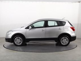 Suzuki SX4 S-Cross - 2015
