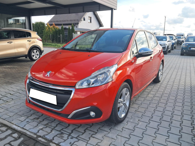Peugeot 208 2016
