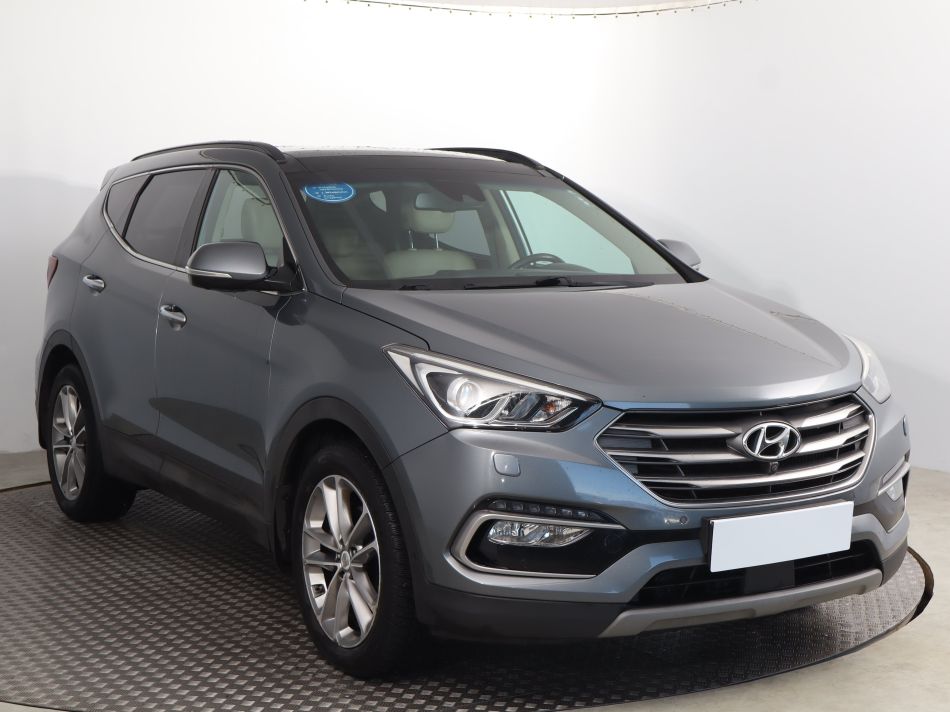 Hyundai Santa Fe - 2017
