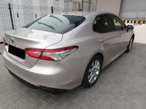 Toyota Camry - 2020