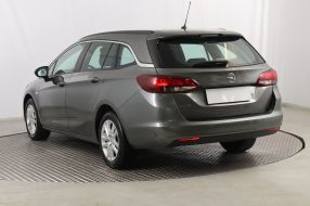 Opel Astra - 2019