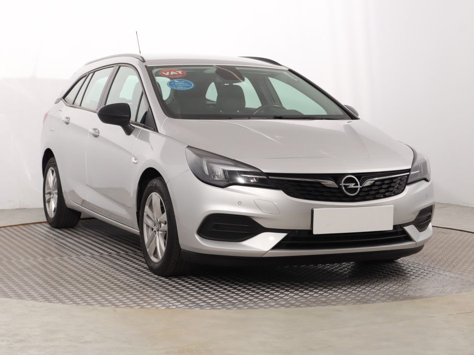 Opel Astra - 2021