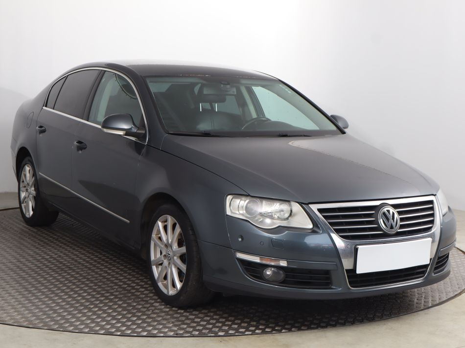 Volkswagen Passat - 2009