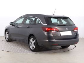 Opel Astra - 2016