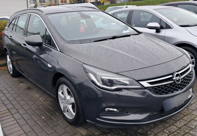 Opel Astra 2016