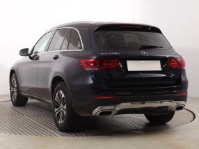 Mercedes-Benz GLC - 2022