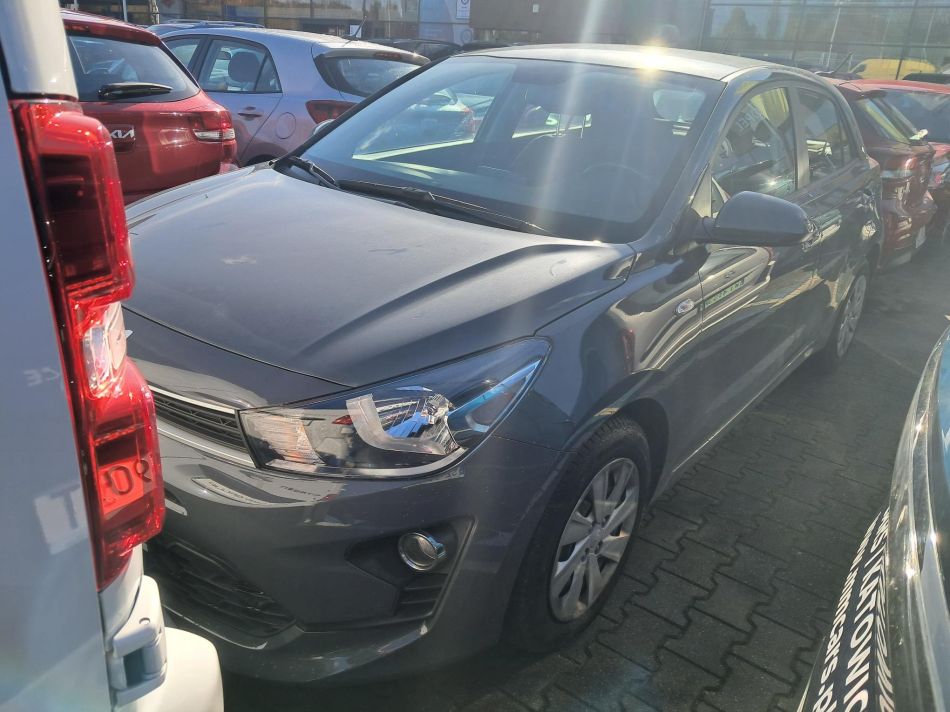 Kia Rio - 2023