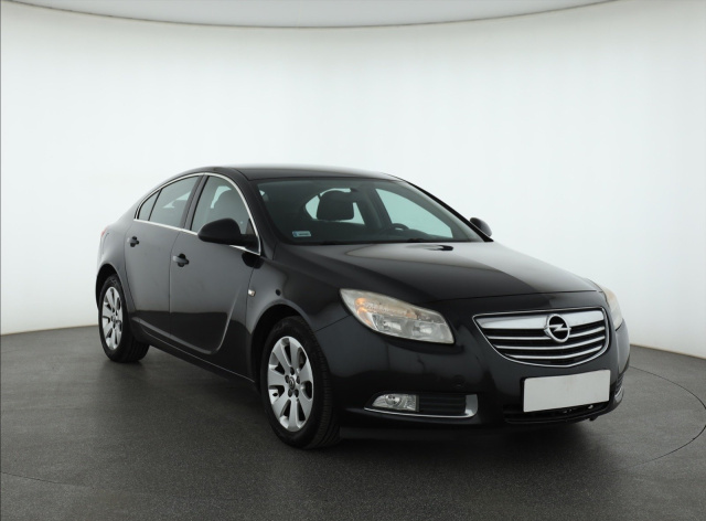 Opel Insignia 2011
