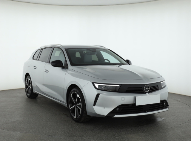 Opel Astra 2023