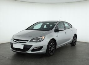Opel Astra - 2016