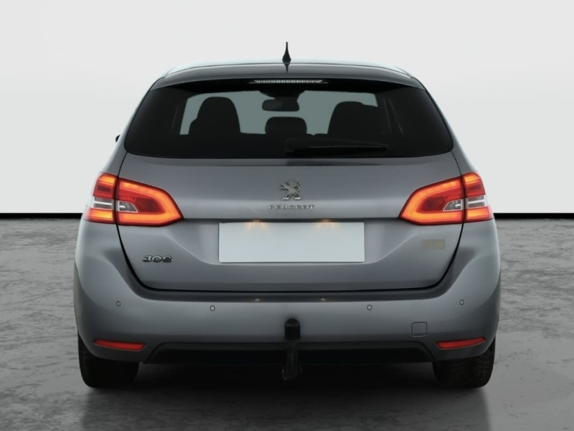 Peugeot 308, 2015
