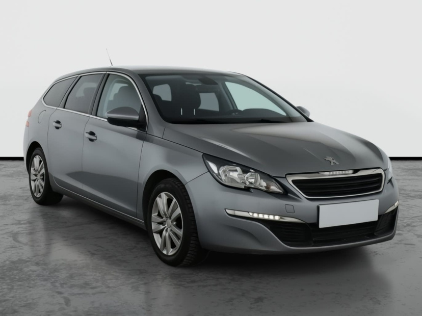 Peugeot 308, 2015