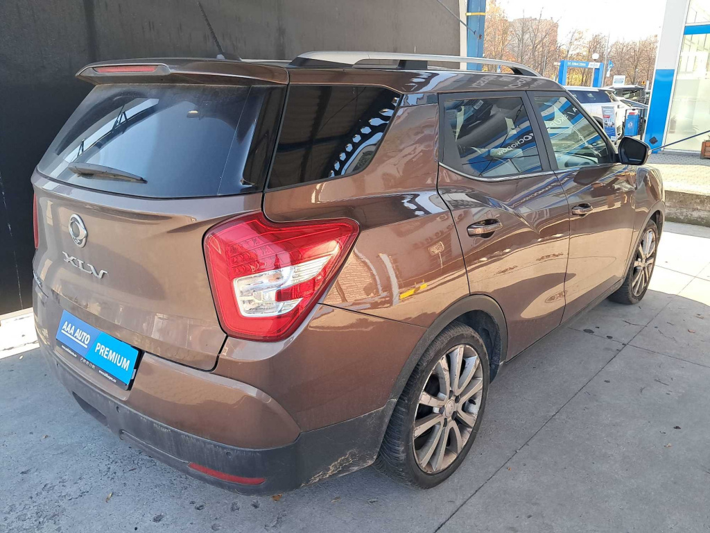 Ssang Yong XLV