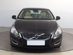 Volvo V60 - 2011