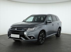 Mitsubishi Outlander - 2017