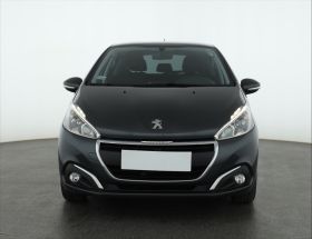 Peugeot 208 - 2015