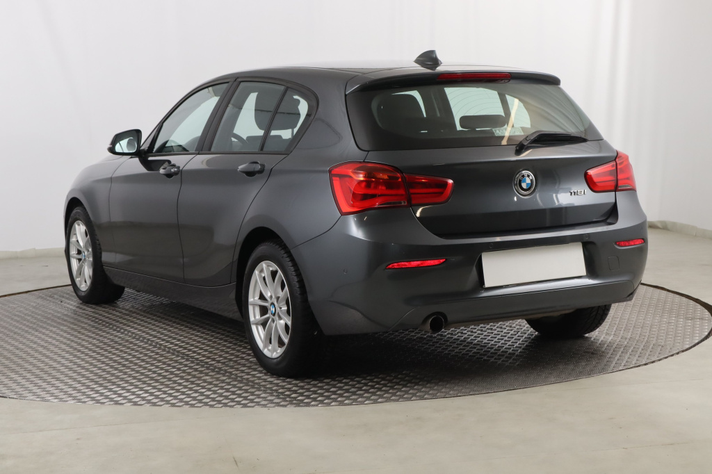 BMW 1