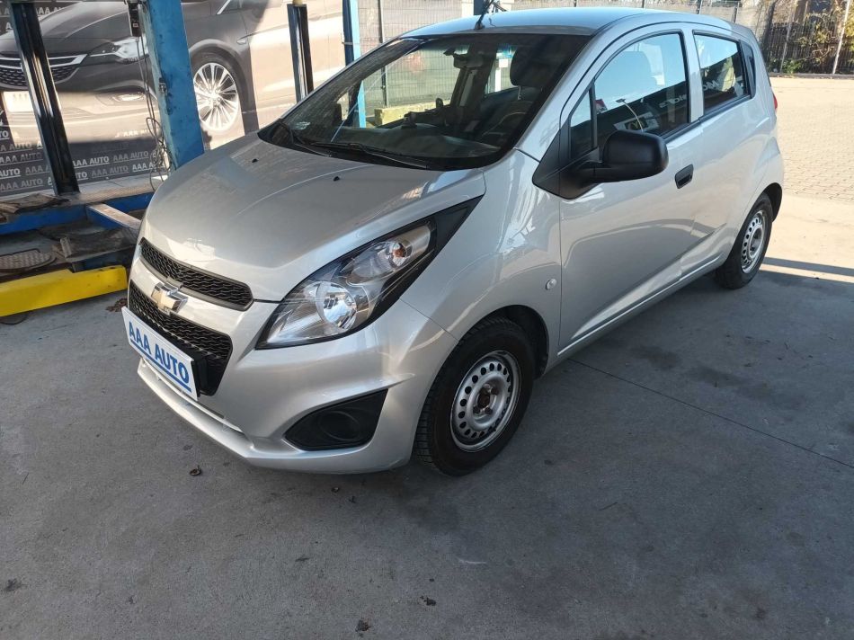 Chevrolet Spark - 2013