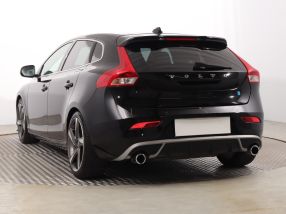 Volvo V40 - 2018