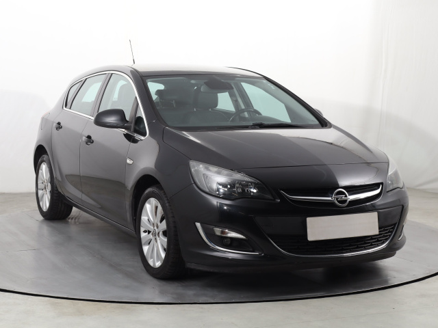 Opel Astra 2015