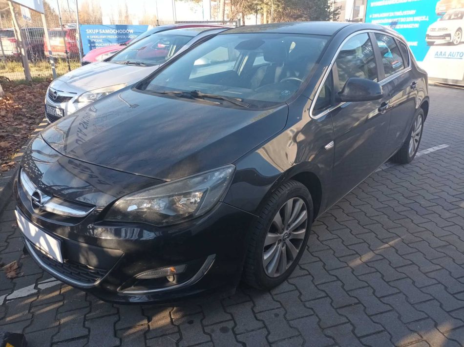 Opel Astra - 2015