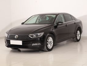 Volkswagen Passat - 2015