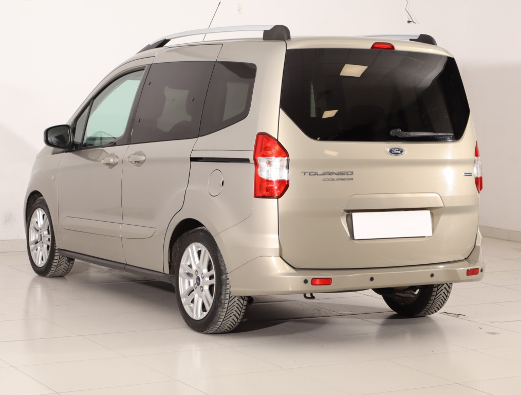 Ford Tourneo Courier