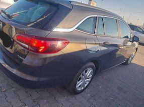 Opel Astra - 2016