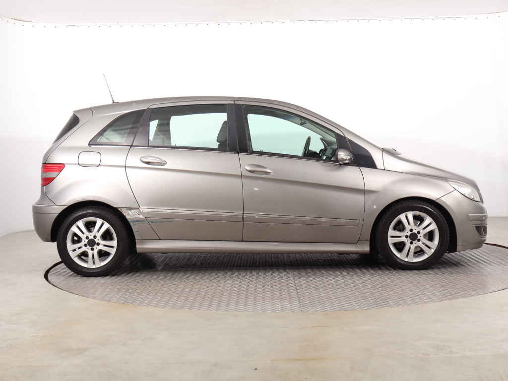 Mercedes-Benz B