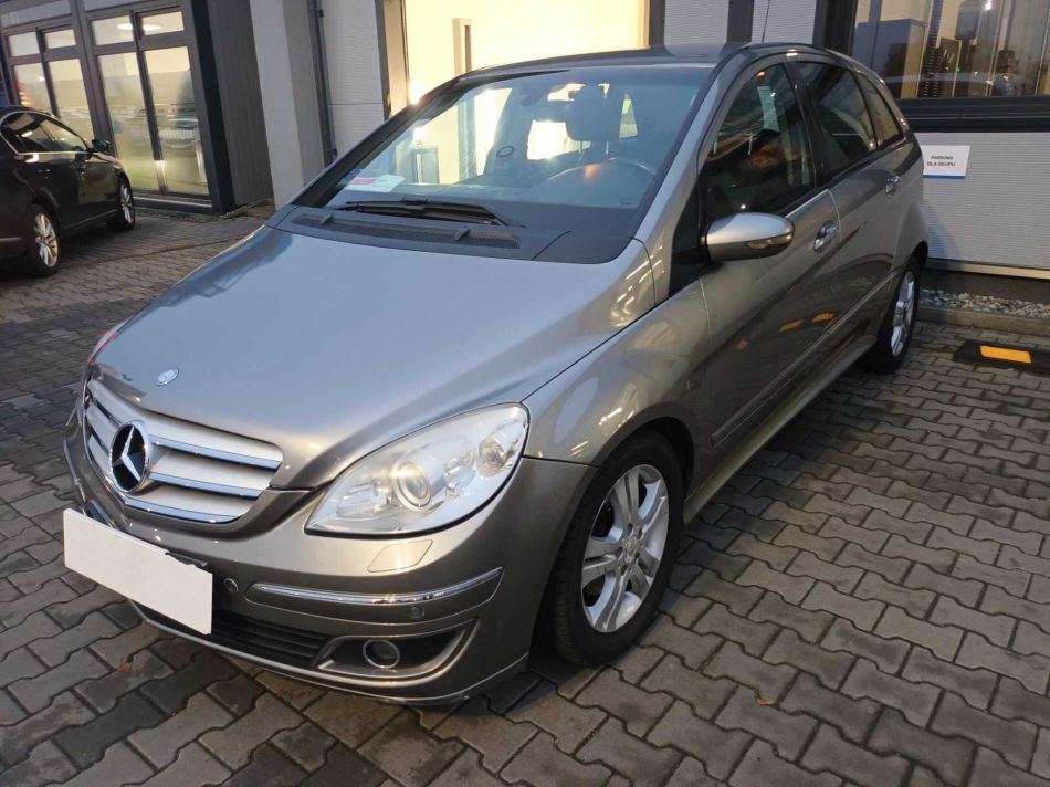 Mercedes-Benz B - 2008