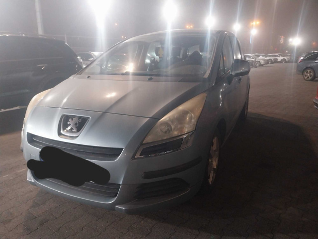 Peugeot 5008 2010