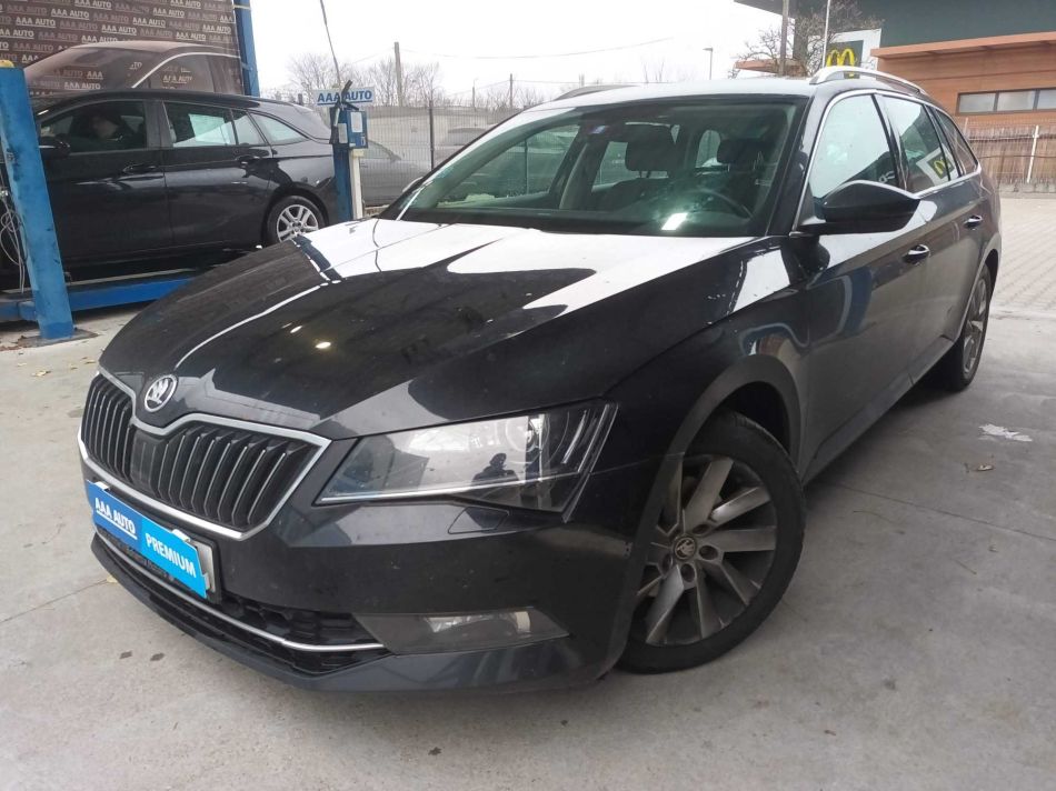 Skoda Superb - 2019
