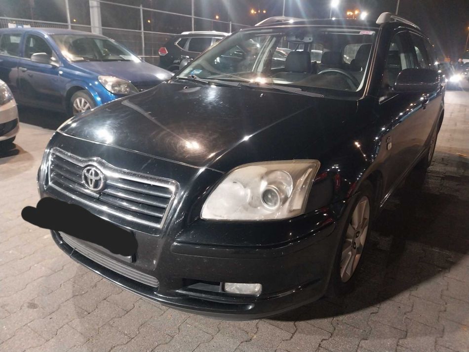 Toyota Avensis - 2004