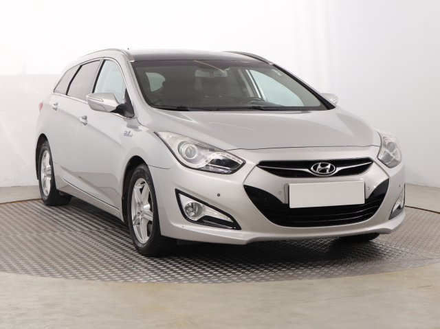 Hyundai i40 2011